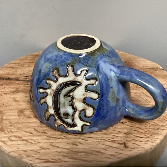 Mara in Mexico - Beautiful & Hugh - Stoneware Ceramic Mug / Cup / Soup Bowl - Picture 10 of 15
